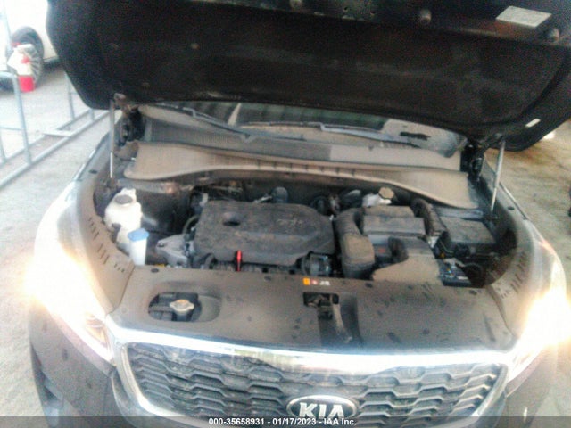 KIA SORENTO LX 2019 5XYPG4A37KG546608 Image 11