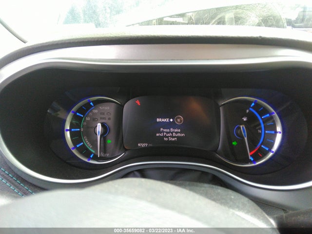 2017 Chrysler Pacifica Hybrid, VIN: 2C4RC1N73HR798165
