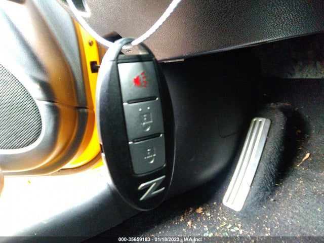 Nissan 370Z 2017 JN1AZ4EH2HM953185 Image 3