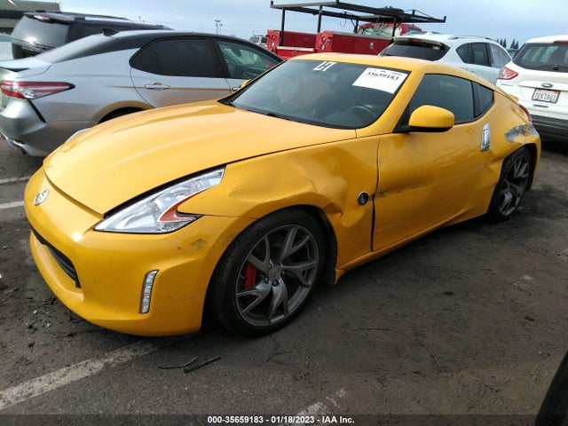 Nissan 370Z 2017 JN1AZ4EH2HM953185 Image 2