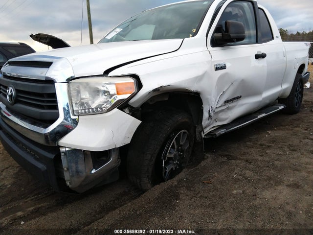 2015 Toyota Tundra, VIN: 5TFUW5F17FX480695