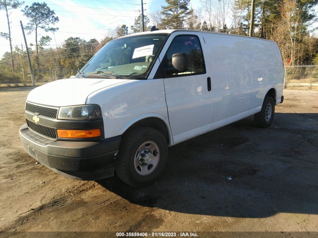 Chevrolet EXPRESS CARGO VAN 2021 1GCWGBFP1M1155467 Image 2
