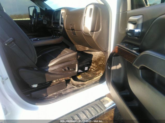 1GT12SEY7KF224651 GMC Sierra 2500hd Denali