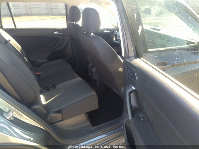 3VV1B7AX0KM138657 Volkswagen TIGUAN S