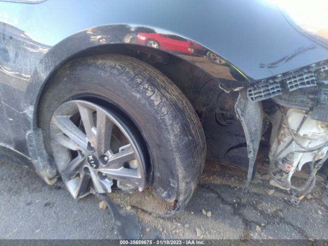 5XXGT4L32LG420025 KIA Optima Lx
