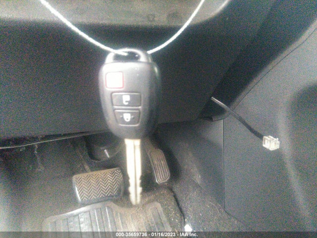 2013 SCION XB VIN: JTLZE4FE7DJ033682