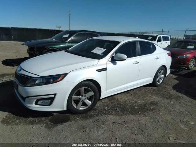 KIA Optima Lx 2015 KNAGM4A75F5632765 Image 2