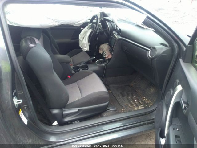 JTKJF5C72GJ020899 Scion TC