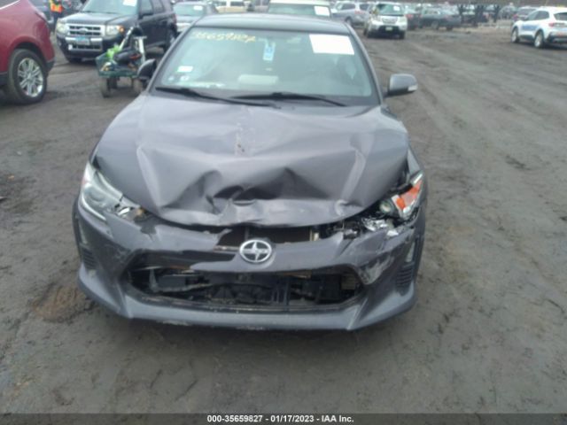 JTKJF5C72GJ020899 Scion TC
