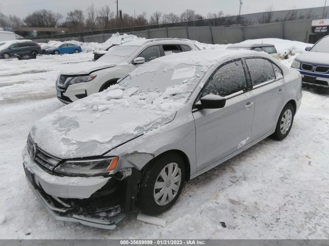 3VW2K7AJ7FM421624 Volkswagen Jetta Sedan 2.0l S