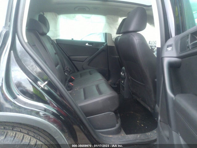 WVGBV7AX8FW513853 Volkswagen TIGUAN SE
