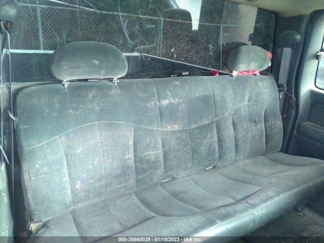 2001 CHEVROLET SILVERADO 1500 LS VIN: 2GCEC19T311102298