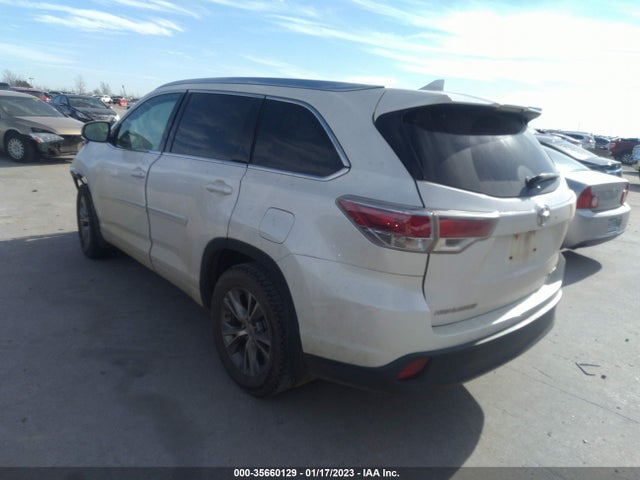 2015 Toyota Highlander, VIN: 5TDJKRFH2FS088751