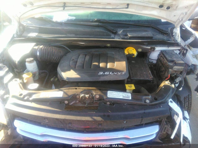 2C4RC1CG8ER115889 Chrysler Town & Country Touring-l