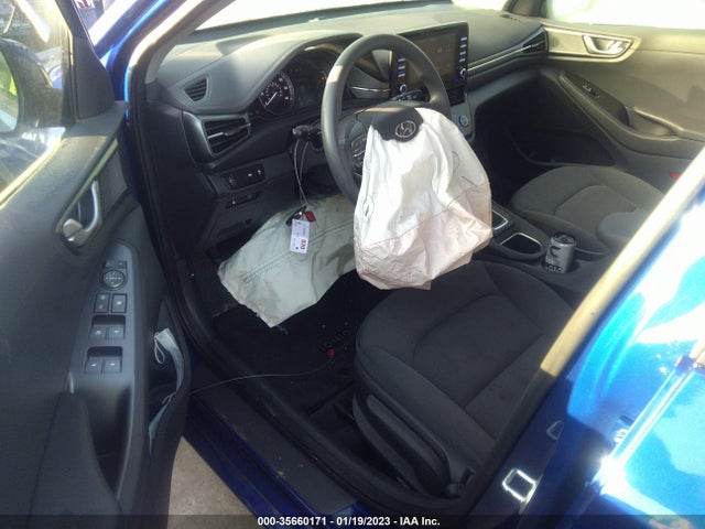 2020 Hyundai Ioniq, VIN: KMHC65LC3LU215864
