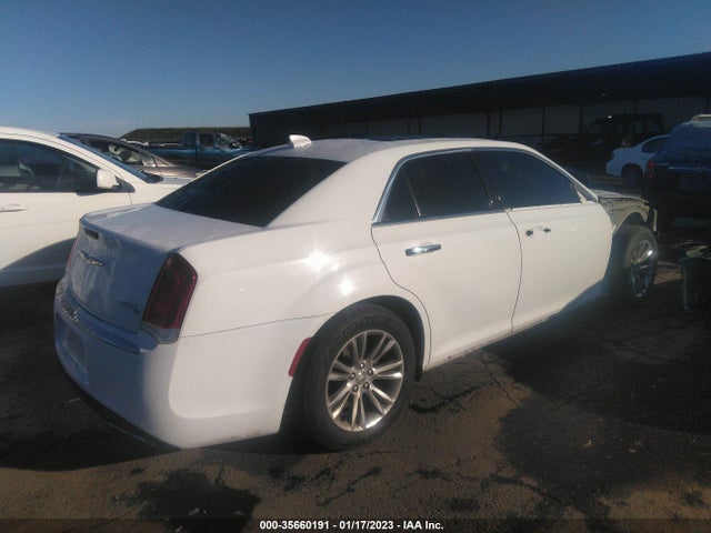 2C3CCAEG8FH792231 Chrysler 300 300c