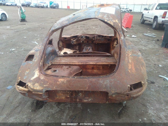 Jaguar XKE 1964 J64890696 Image 8