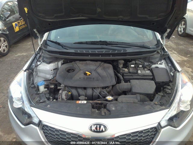 2015 KIA FORTE EX VIN: KNAFZ4A81F5264686