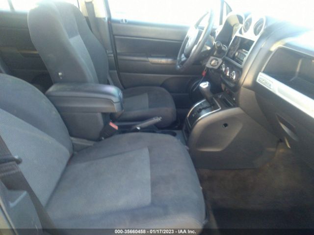 1C4NJCBA8FD413215 Jeep Compass Sport