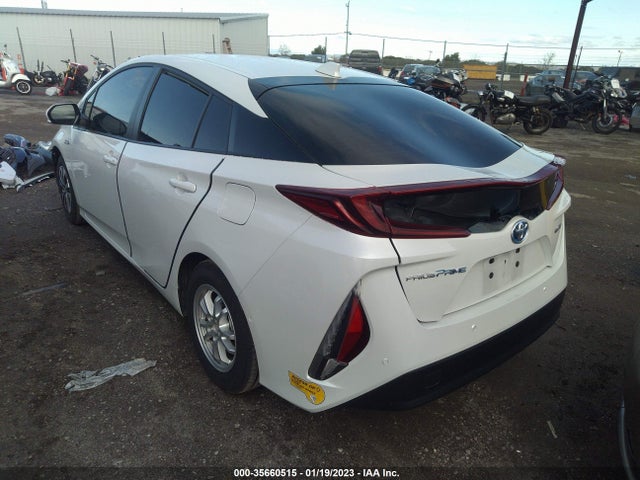 2022 Toyota Prius, VIN: JTDKAMFP8N3207064