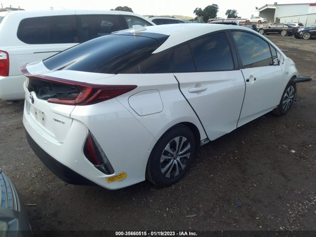 2022 Toyota Prius, VIN: JTDKAMFP8N3207064