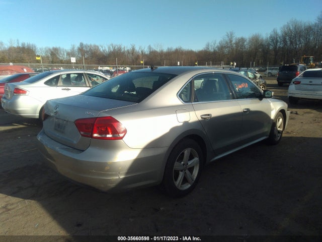 Volkswagen PASSAT SE 2014 1VWBT7A3XEC039232 Image 5