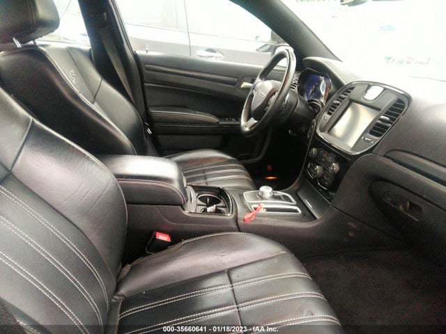 2016 Chrysler 300, VIN: 2C3CCAGG2GH270709
