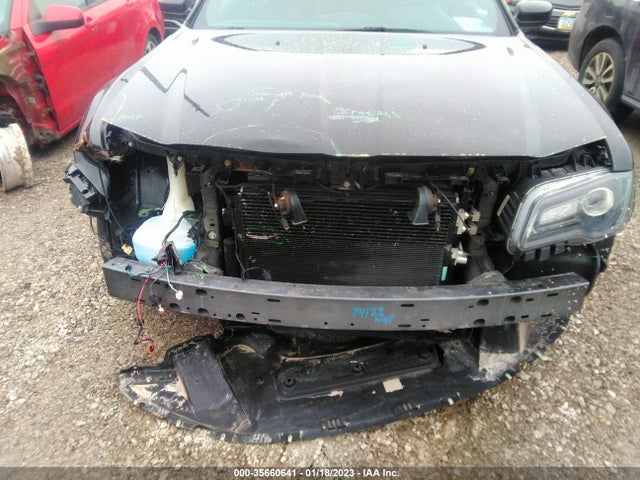 2016 Chrysler 300, VIN: 2C3CCAGG2GH270709