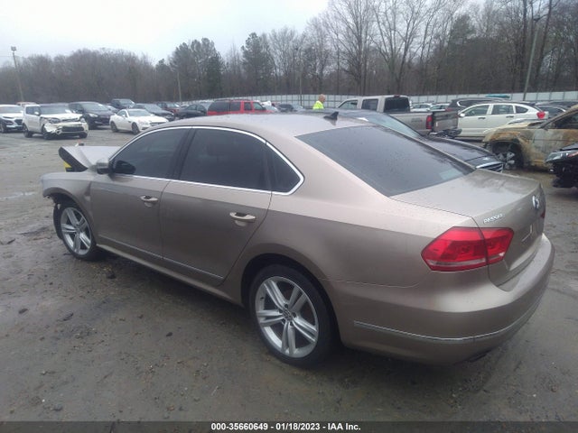 1VWBS7A36FC116280 Volkswagen Passat 1.8t Se W/sunroof & Nav