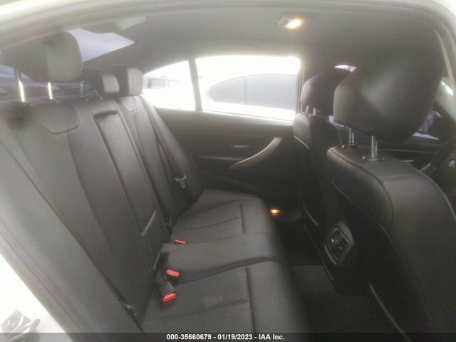 BMW 3 Series 320i 2016 WBA8E1G56GNT35477 Image 9