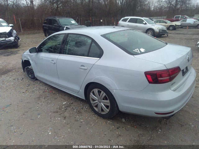 2017 Volkswagen Jetta, VIN: 3VW2B7AJ2HM389300