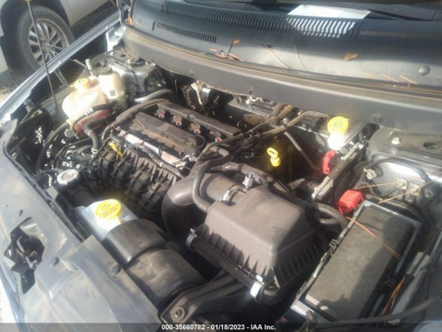 3C4PDCAB9JT309670 Dodge JOURNEY SE