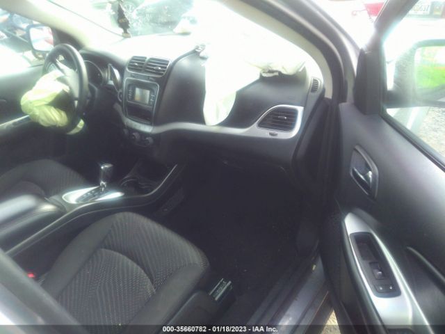 3C4PDCAB9JT309670 Dodge JOURNEY SE