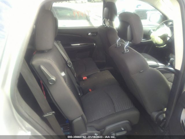 3C4PDCAB9JT309670 Dodge JOURNEY SE