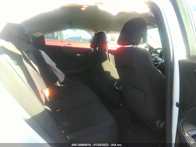 2018 Chevrolet Malibu, VIN: 1G1ZD5ST2JF259242