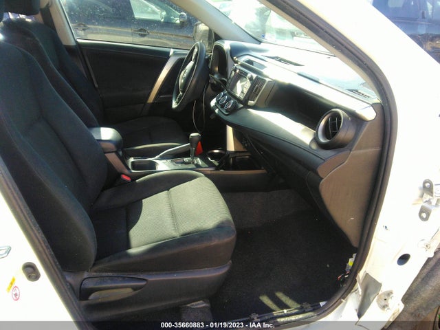 2017 Toyota RAV4, VIN: JTMZFREV6HJ703445