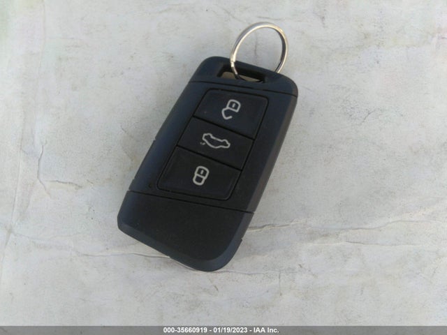 2022 Volkswagen Taos, VIN: 3VVCX7B25NM077727