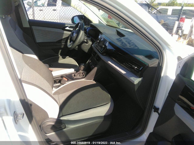 2022 Volkswagen Taos, VIN: 3VVCX7B25NM077727