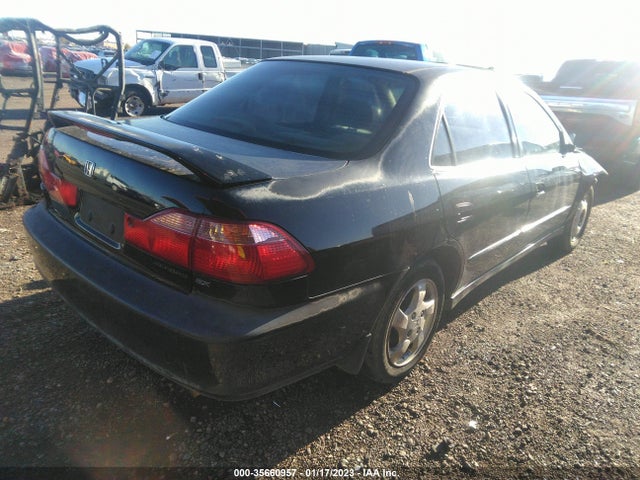2000 HONDA ACCORD SDN EX VIN: JHMCG5655YC031715