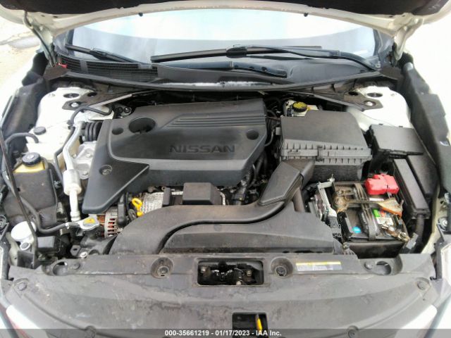 1N4AL3AP8HC129404 Nissan Altima 2.5 Sr
