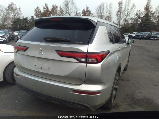 JA4J4TA82NZ015904 Mitsubishi Outlander Es
