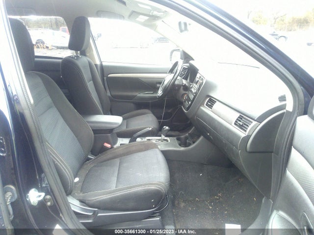 JA4AZ3A38GZ031761 Mitsubishi Outlander Se/sel/es