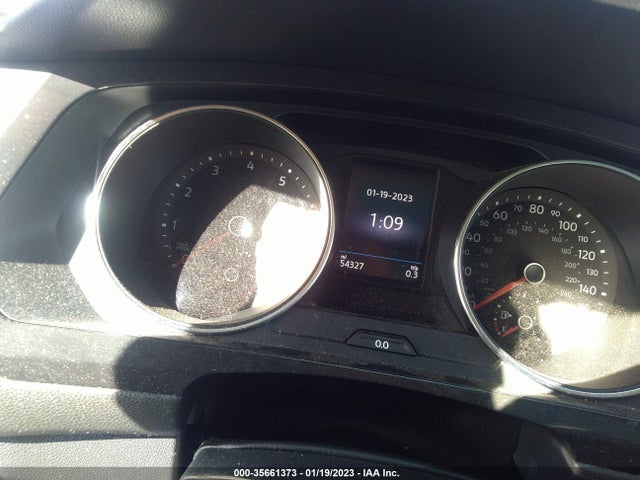 Volkswagen Tiguan 2018 3VV3B7AX5JM107864 Image 8