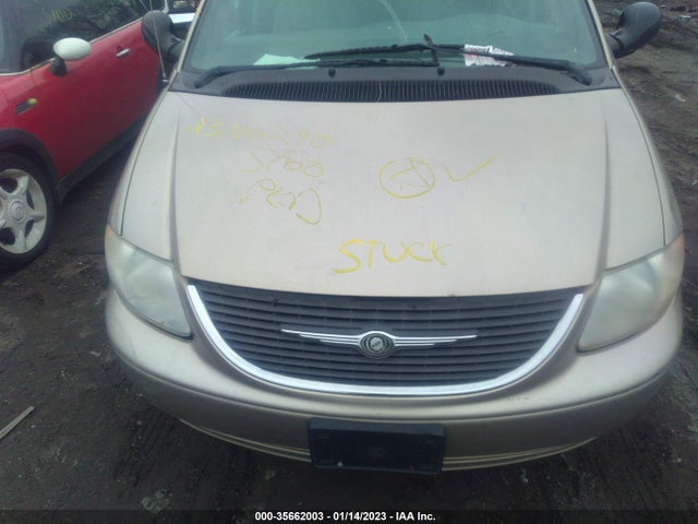 2C4GP243X3R254948 Chrysler Town & Country