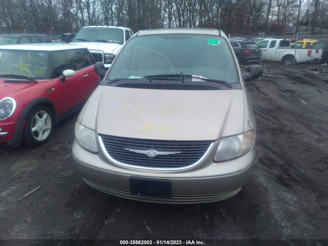 2C4GP243X3R254948 Chrysler Town & Country