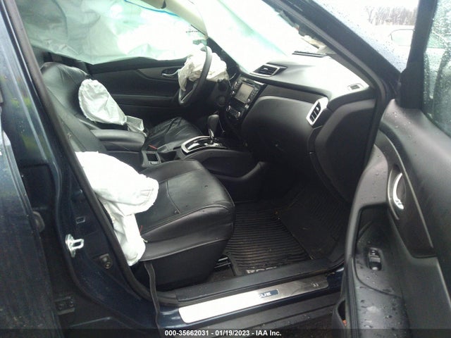 2016 NISSAN ROGUE SV VIN: 5N1AT2MM9GC895304