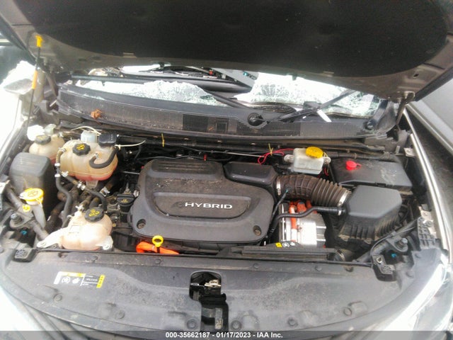 2017 Chrysler Pacifica Hybrid, VIN: 2C4RC1N76HR686105