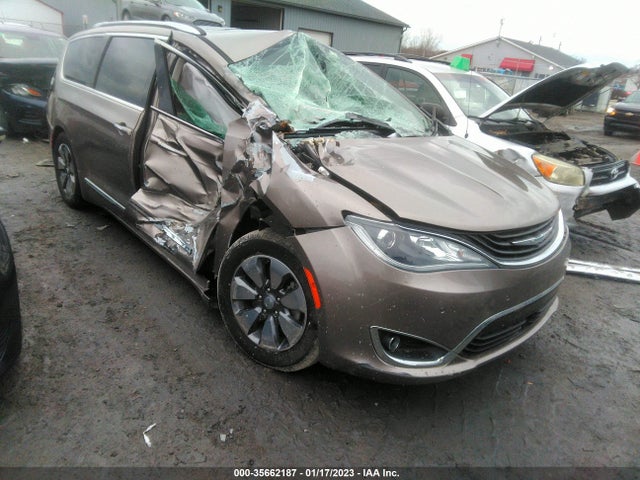 2017 Chrysler Pacifica Hybrid, VIN: 2C4RC1N76HR686105