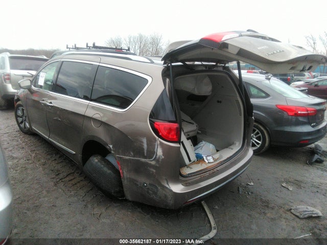 2017 Chrysler Pacifica Hybrid, VIN: 2C4RC1N76HR686105
