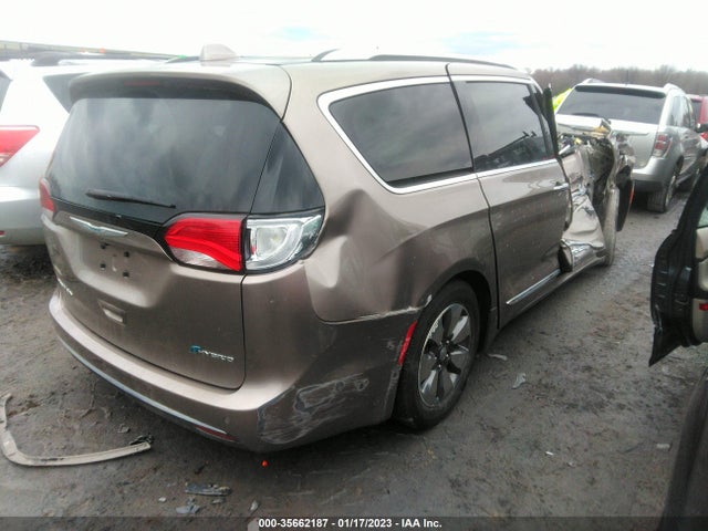 2017 Chrysler Pacifica Hybrid, VIN: 2C4RC1N76HR686105